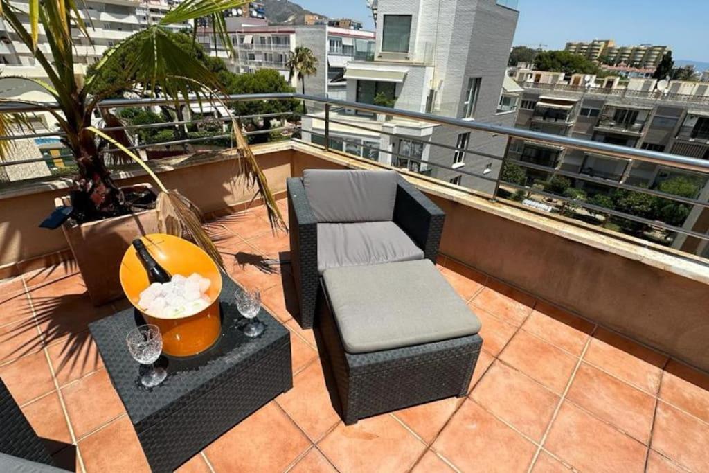 Atico Puerto Marina 2 Hab Con Piscina, 500M De La Plata Διαμέρισμα Τορρεμολίνος Εξωτερικό φωτογραφία