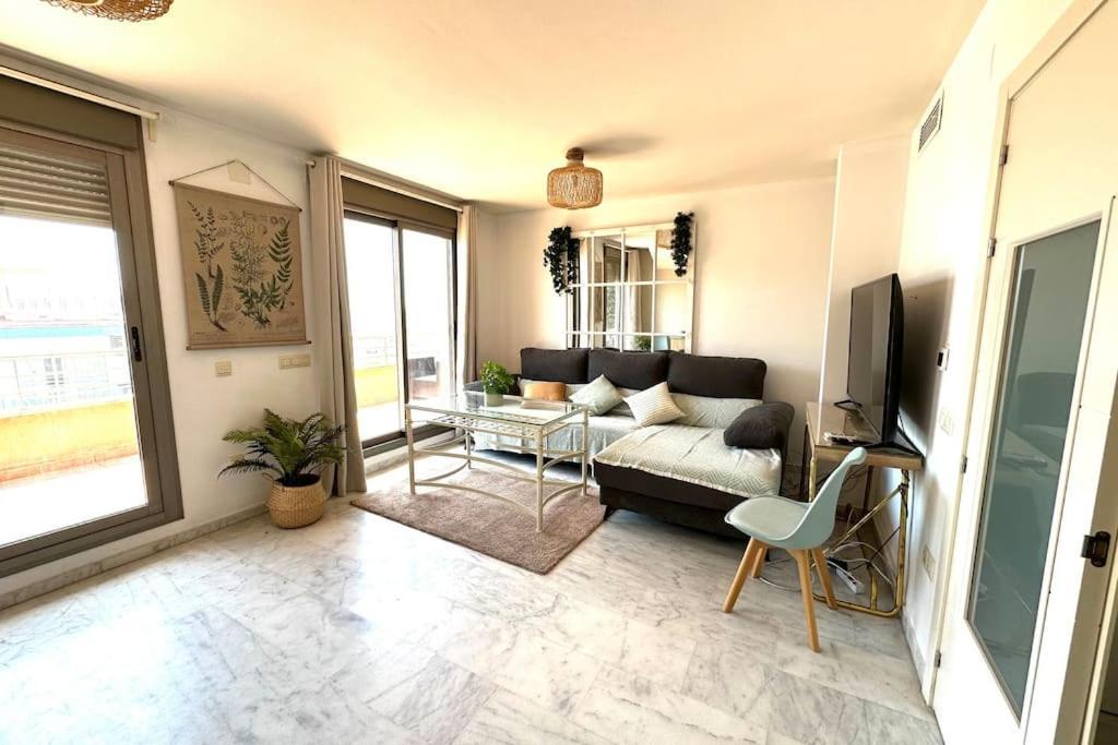 Atico Puerto Marina 2 Hab Con Piscina, 500M De La Plata Διαμέρισμα Τορρεμολίνος Εξωτερικό φωτογραφία