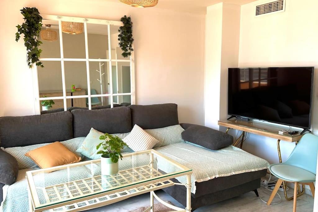 Atico Puerto Marina 2 Hab Con Piscina, 500M De La Plata Διαμέρισμα Τορρεμολίνος Εξωτερικό φωτογραφία